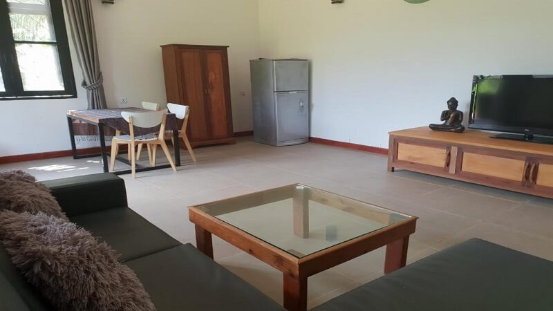 Apartment with garden view