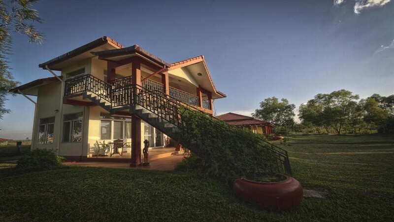 Condo (luxury apartment) Family with Double / Twin Beds