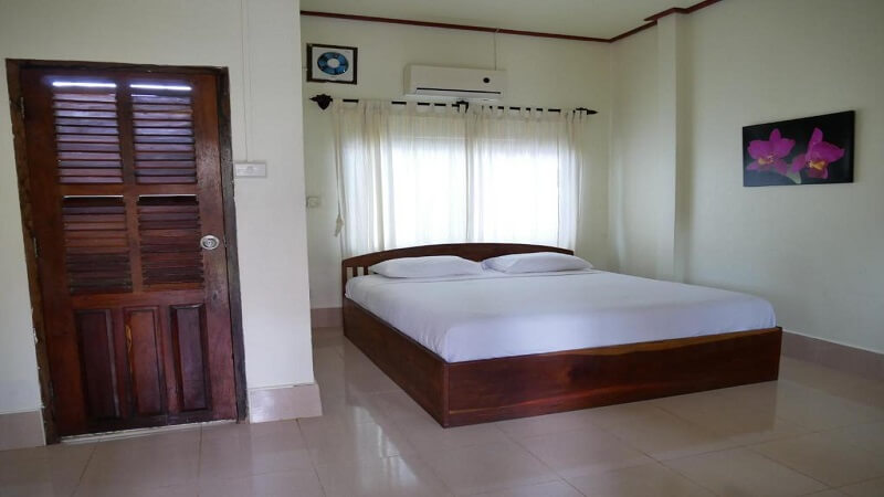 STANDARD DOUBLE ROOM