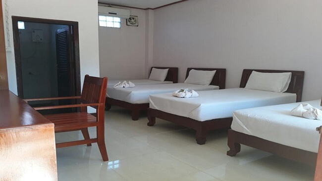 Room for 4 people