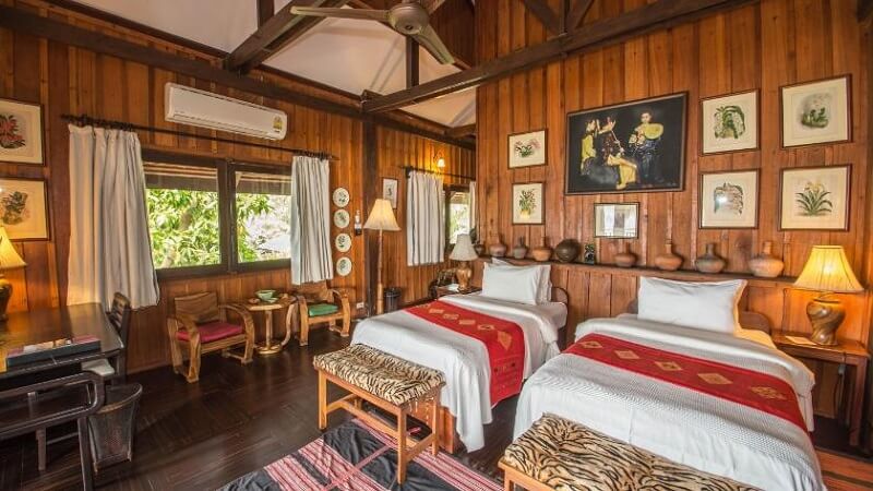 BUNGALOWS WITH MEKONG VIEW
