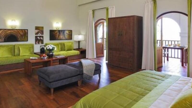 Provost Junior Suite