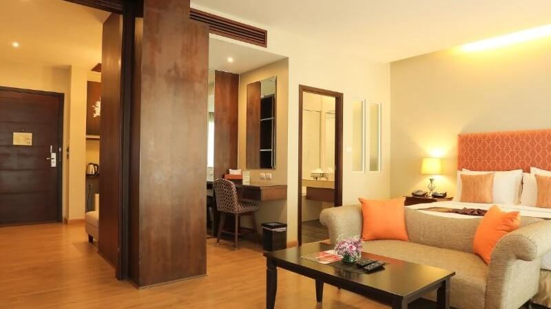 Suite with Pool View