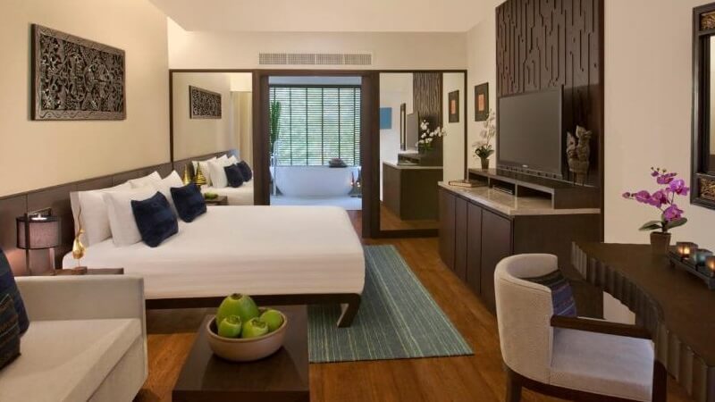 Junior Suite with Garden View