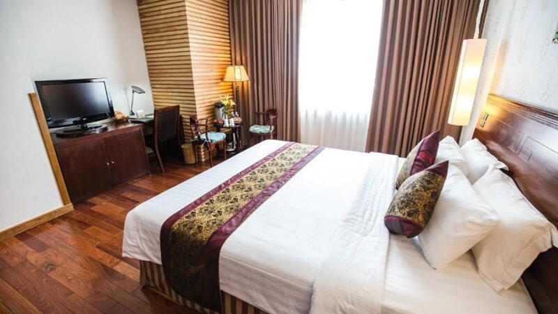 Junior Suite with City View