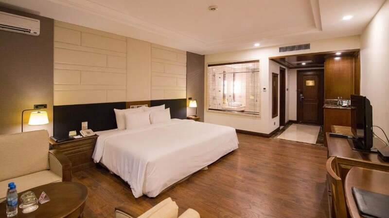 Deluxe Room with Sea View