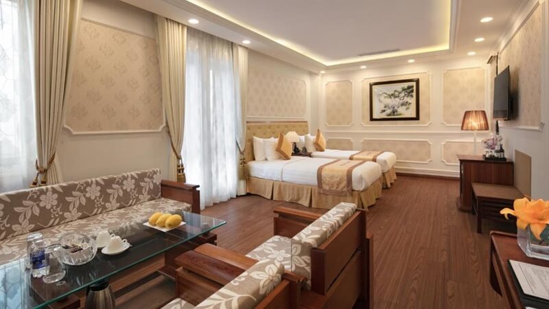 Junior Suite with City View