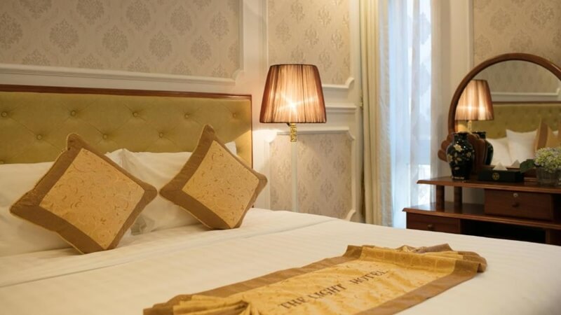 Deluxe Double or Twin Room with Window