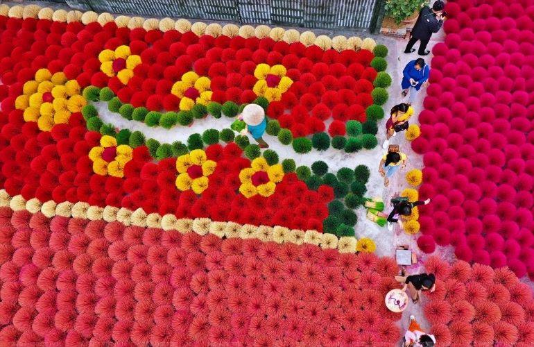 Quang Phu Cau Incense village a special beauty in the suburbs of Hanoi