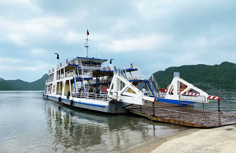 Ferry from Tuan Chau Harbor to Cat Ba Island