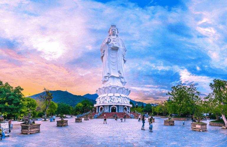 Linh Ung Pagoda Da Nang - Da Nang's sacred spiritual tourist destination