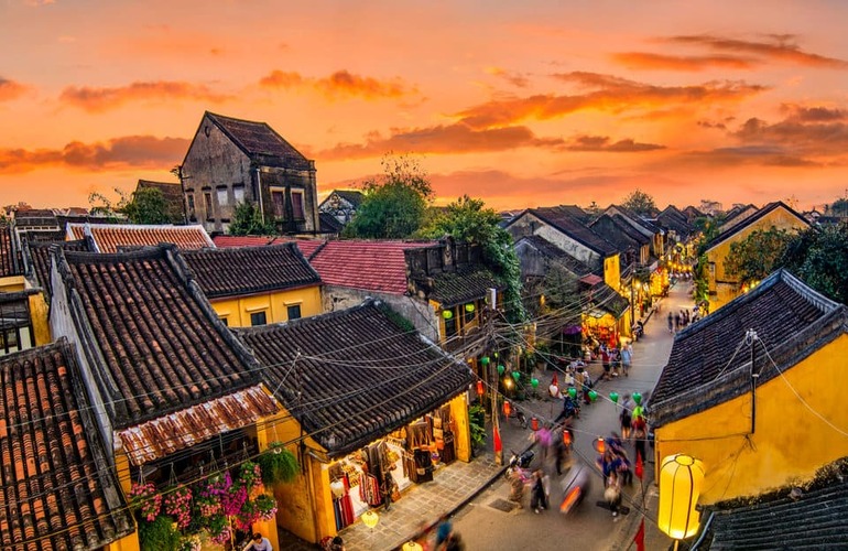 Walking street Hoi An