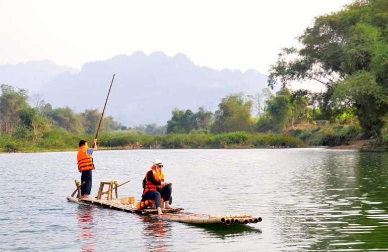 Boating in Pu Luong