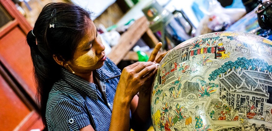 Lacquer wares are sold in ancient temples in Bagan.