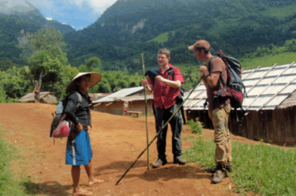 Walking and meeting local in Oudomxay