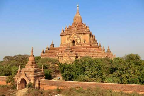 Famous temples in Bagan.