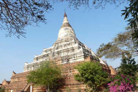 Explore Shwesandaw Pagoda which is the second highest in this area