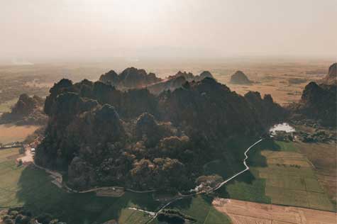 The most fascinating of this 6-day 5-night Hpa An - Mawlamyine tour is climbing Mt. Zewgabin
