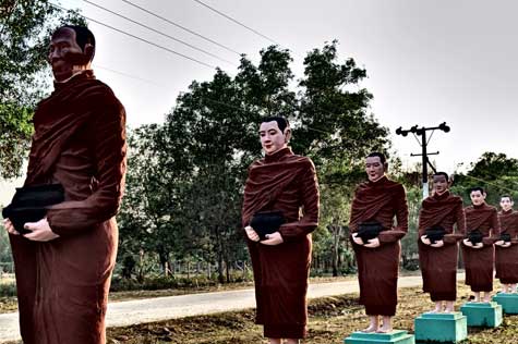 Kyaikthanlan Paya is known as the years-old pagoda built by King Mutpi Raja