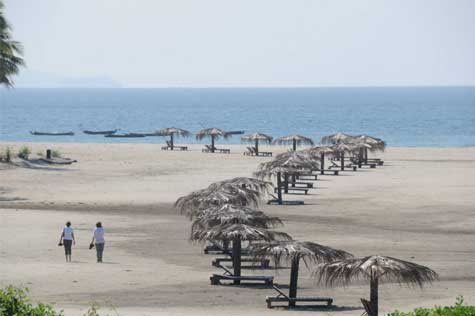 Enjoy the last moments in Ngwe Saung Beach