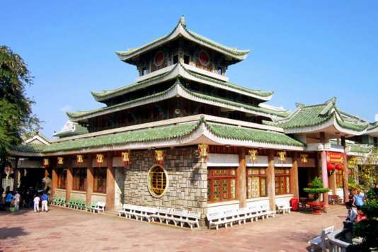 visit Ba Chua Xu Temple in Chau Doc