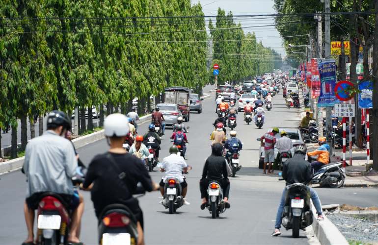 Dry season in Cai Be