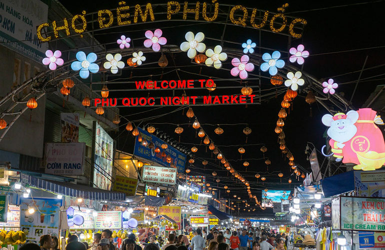 Night market in Phu Quoc