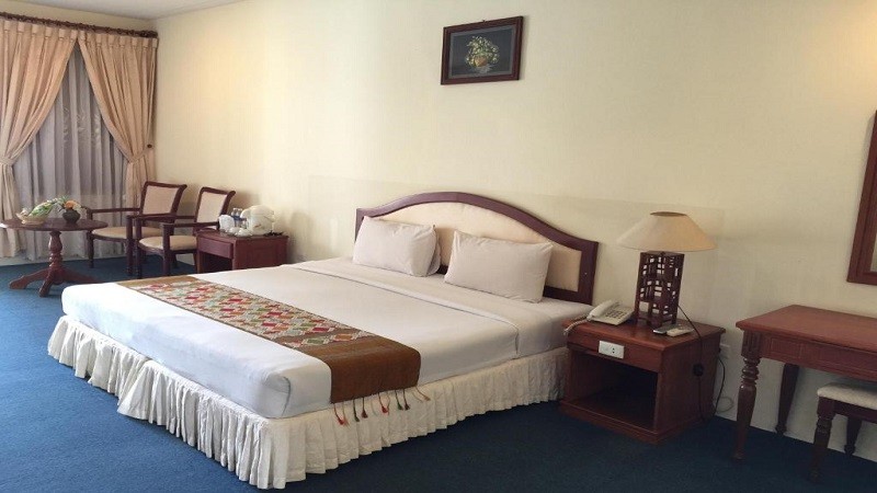 Champasak Palace Hotel