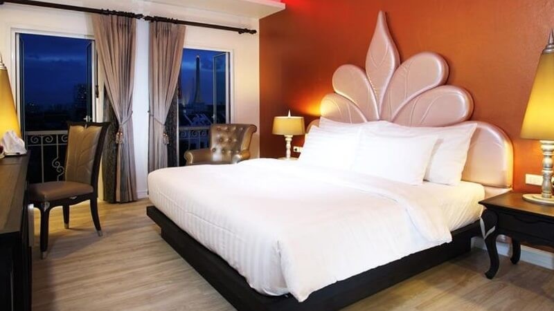 Chillax Resort