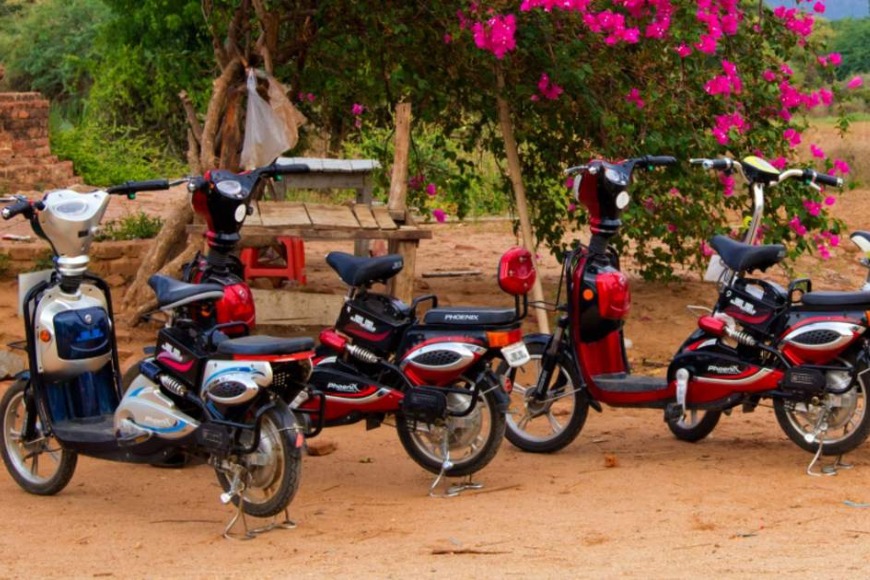 Bagan Temple Biking Tour - Half Day